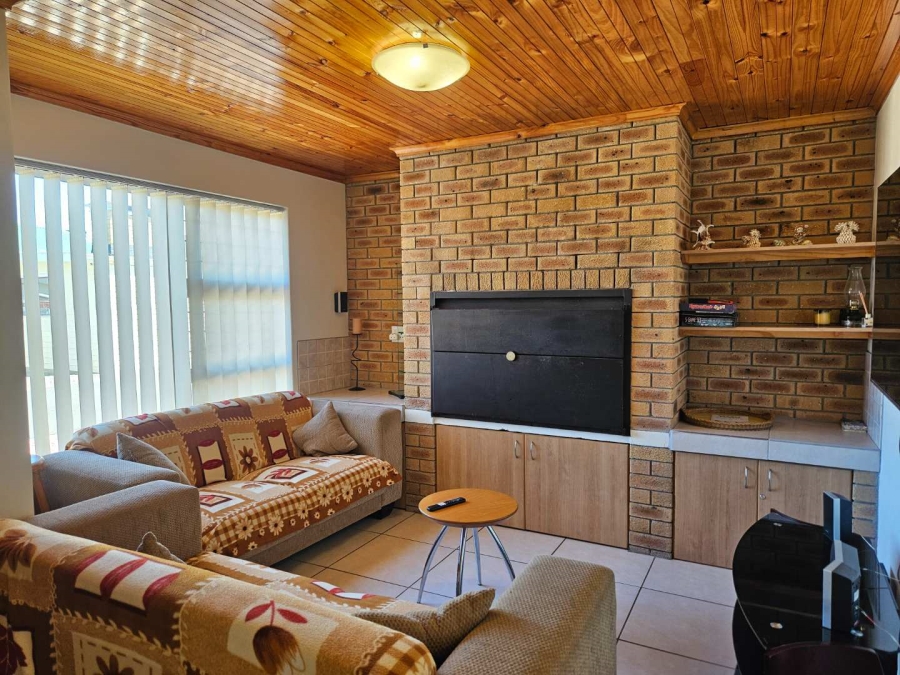 3 Bedroom Property for Sale in Pearly Beach Western Cape